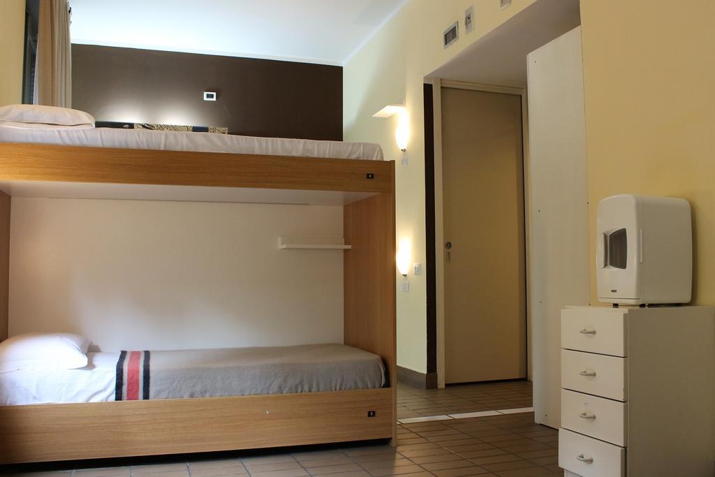 New Generation Hostel Citta Studi Milan Exterior photo