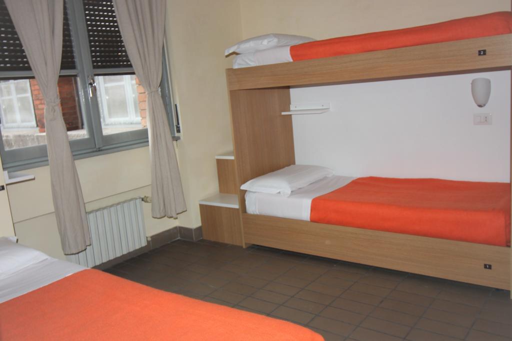 New Generation Hostel Citta Studi Milan Exterior photo
